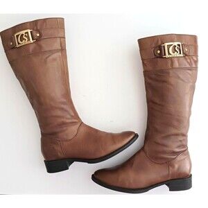 Carmen Steffens Caramel Brown Leather Flat Riding Boot Gold Logo Side Zip 7.5M